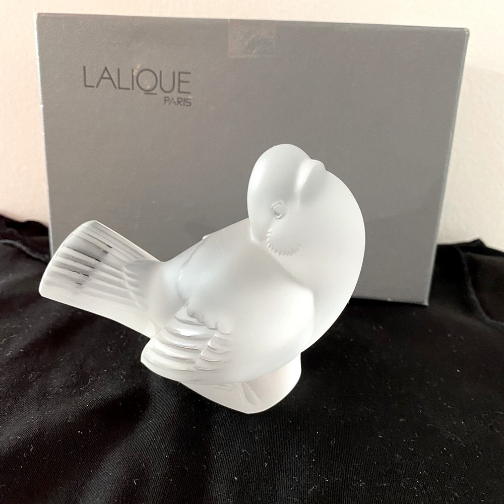 Lalique-Paris  Sparrow Bird, SIGNED
